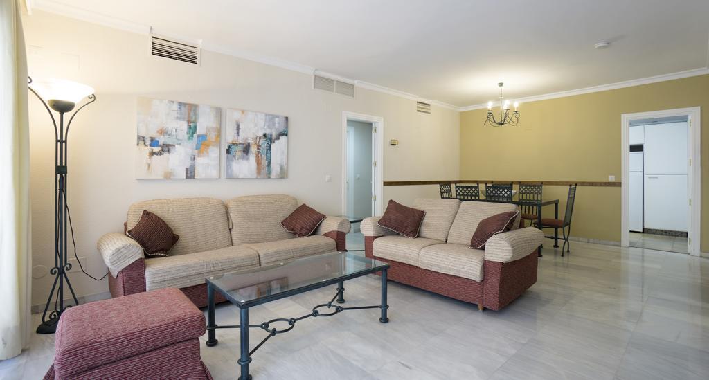 Club Jardines Del Puerto Leilighet Marbella Eksteriør bilde