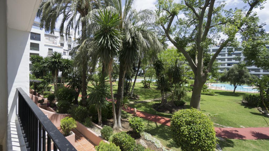 Club Jardines Del Puerto Leilighet Marbella Eksteriør bilde