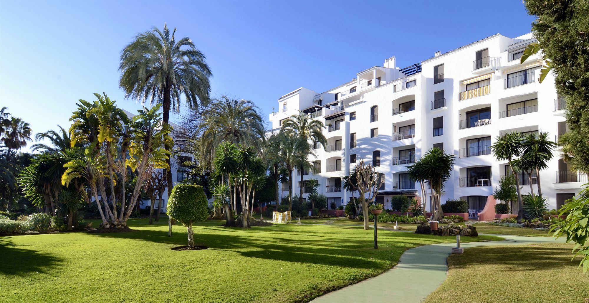 Club Jardines Del Puerto Leilighet Marbella Eksteriør bilde