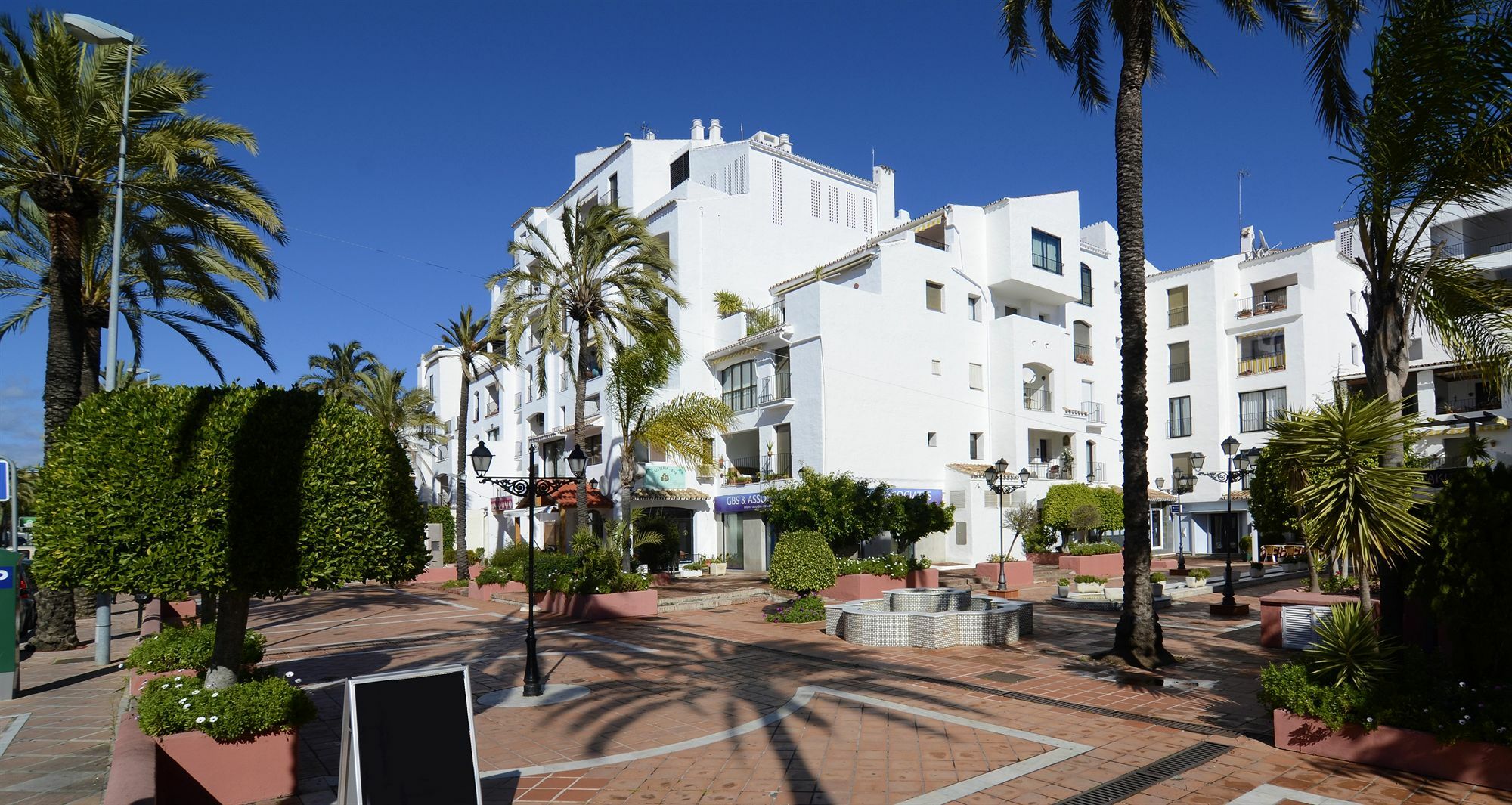 Club Jardines Del Puerto Leilighet Marbella Eksteriør bilde
